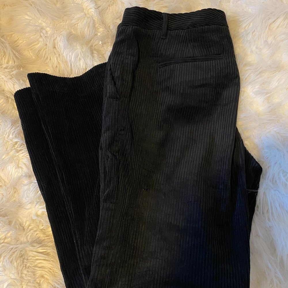 Banana Republic - Black Boot Cut Corduroy Trouser